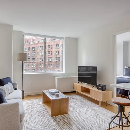 Midtown East 2Br W Doorman Gym Nr Sutton Park Nyc-1149 Apartment